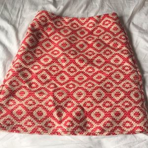Red patterned mini skirt